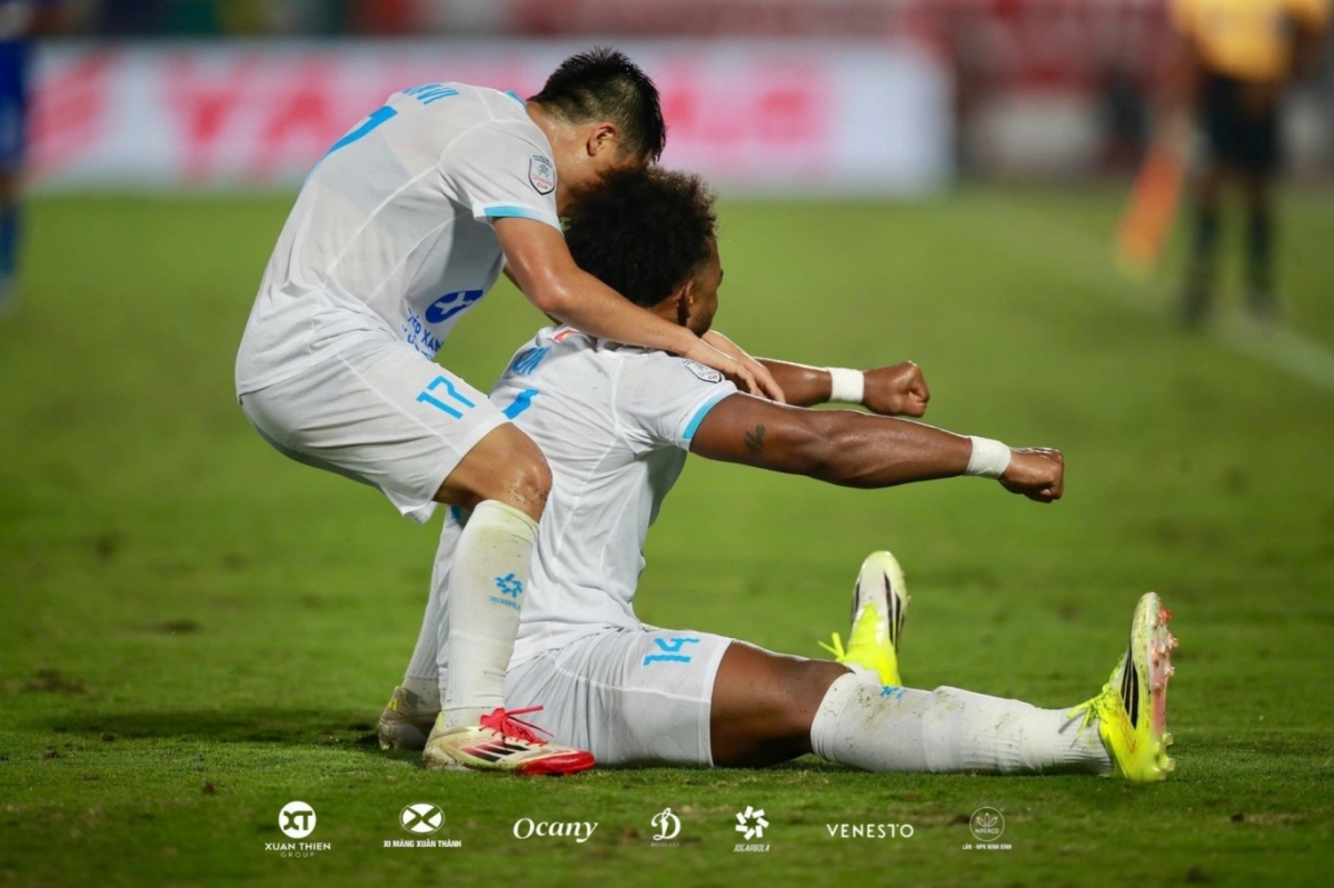 Xuan Son fires Nam Dinh into ASEAN Club Championship semi-finals